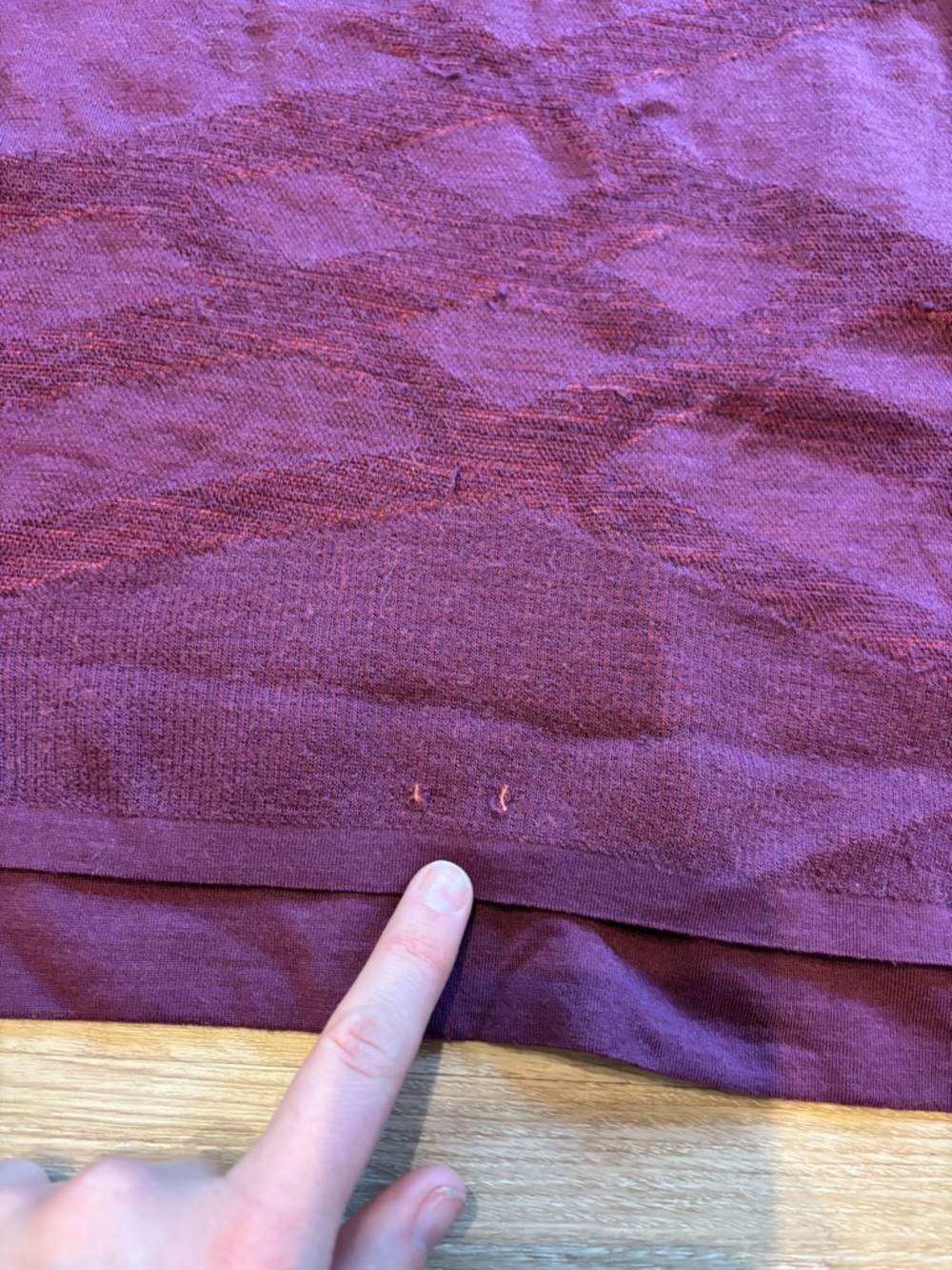 Smartwool Women’s Intraknit Merino Crew Base Layer Top Berry Size Large Read* - Picture 4 of 13
